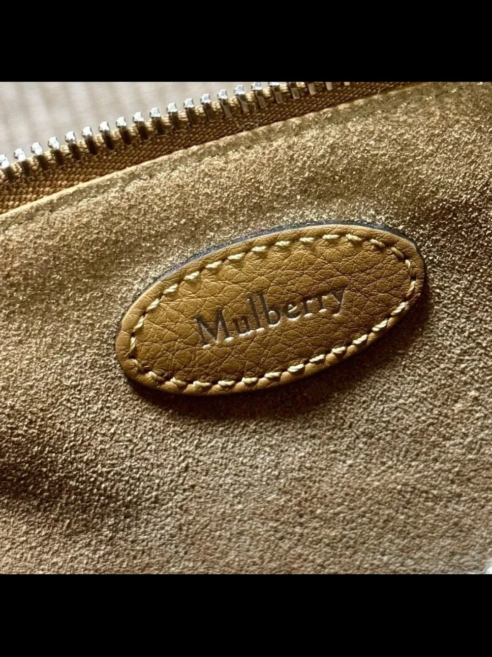 Mulberry Tan Leather Shoulder Bag with Silver Chain
